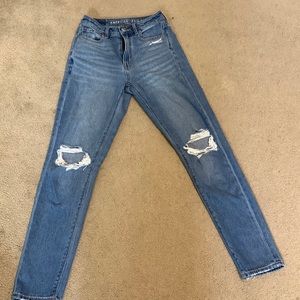American Eagle mom jeans
